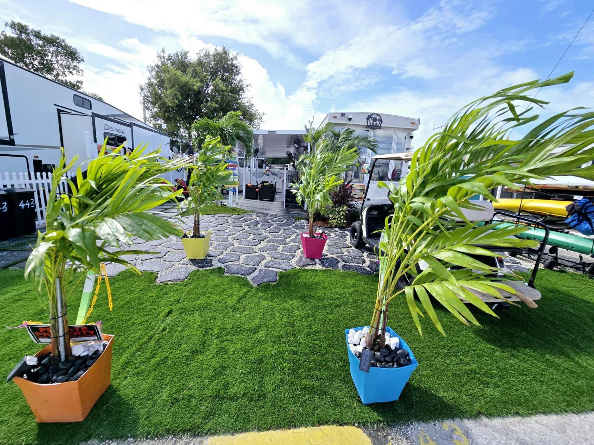 Gallego Deluxe Campsite *